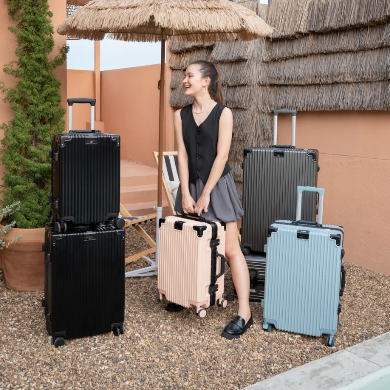 Series CR81 - Image 4